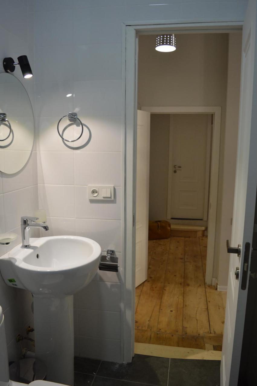 Woodmood Hostel Tbilisi Ngoại thất bức ảnh