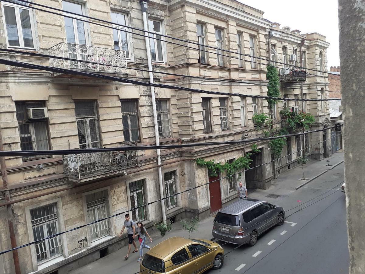 Woodmood Hostel Tbilisi Ngoại thất bức ảnh